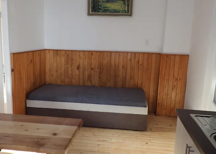 Πανσιόν Prislin *